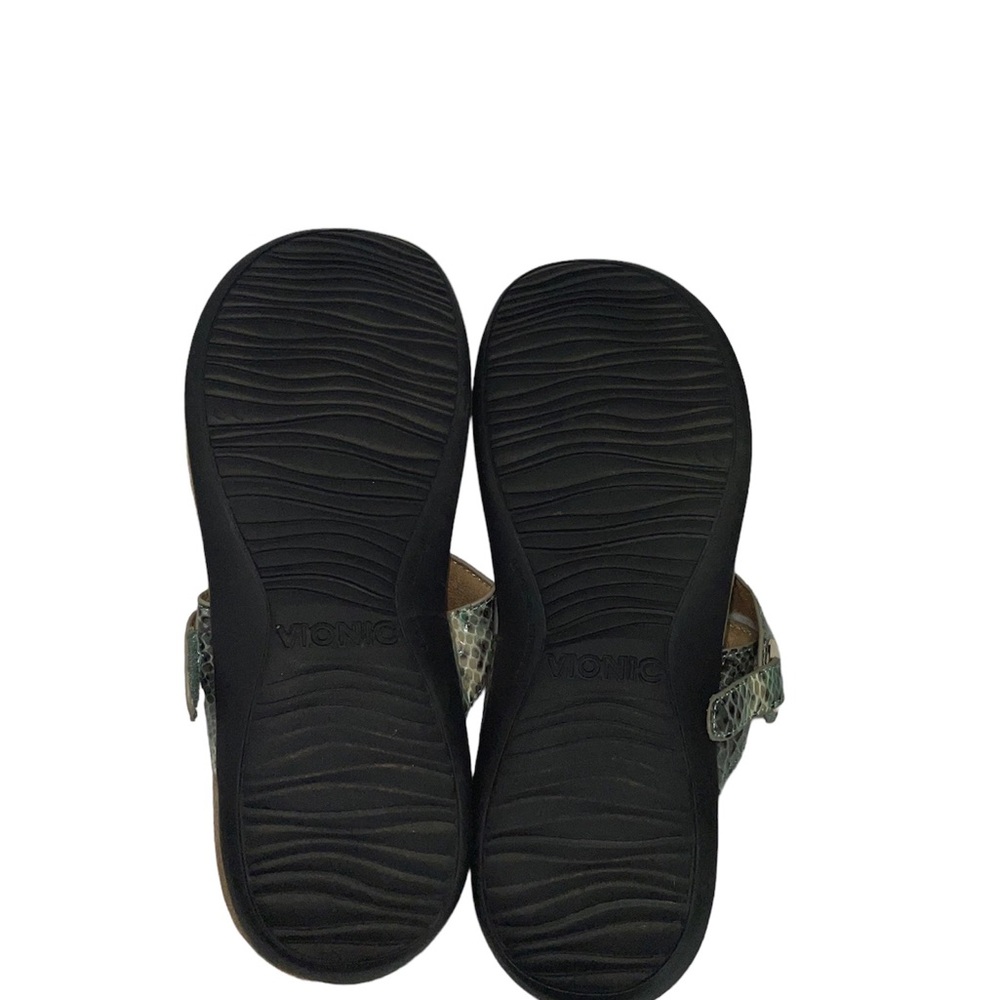Vionic Sandals Size 8* - Picture 9 of 11
